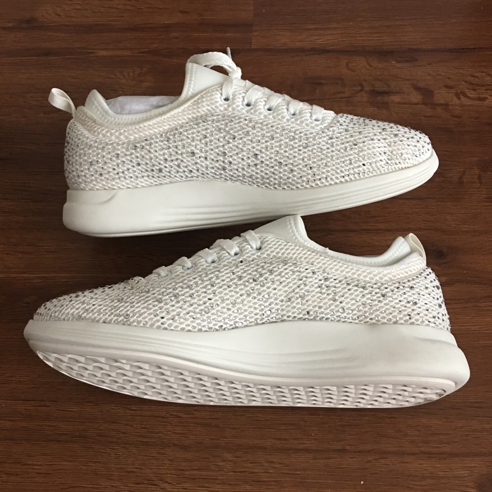 Steven by Steve Madden Natural Comfort White Multi - Picture 1 of 9